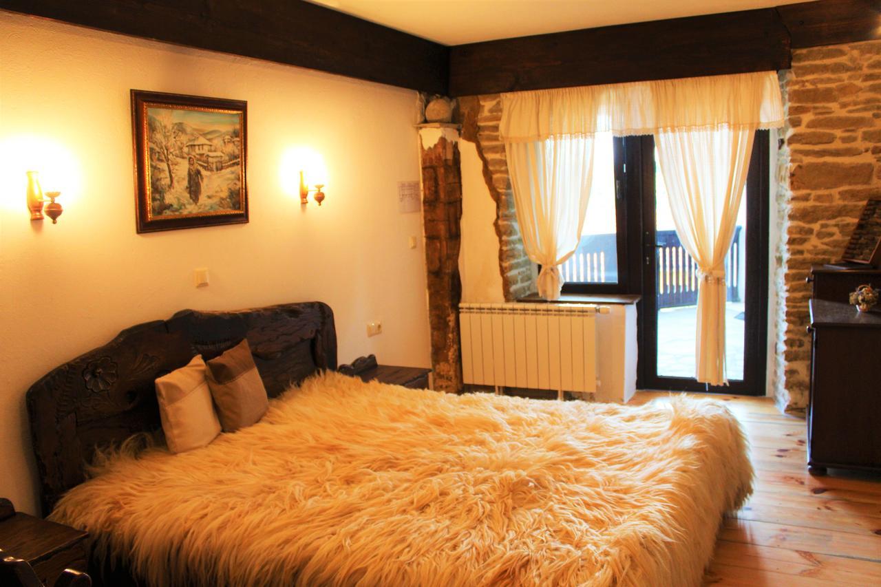 Hotel Sokay Трявна Экстерьер фото