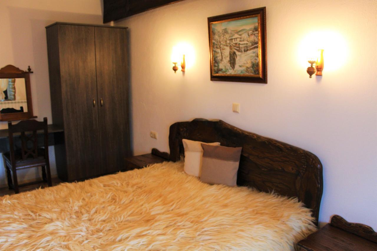 Hotel Sokay Трявна Экстерьер фото
