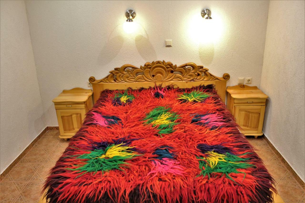 Hotel Sokay Трявна Экстерьер фото
